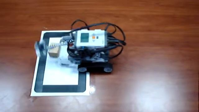 Робот Lego Mindstorms NXT 2.0. Выгрузка груза ч.3 смотреть онлайн