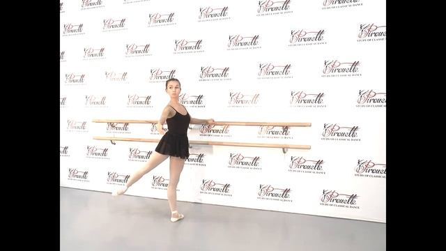 "PIROUETTE" 04.04.01 Battement tendu jeté piqué, en face смотреть онлайн