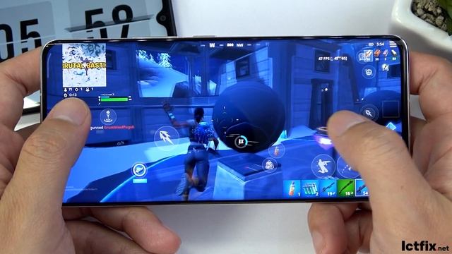 Xiaomi 13 Pro Fortnite Mobile Gaming test | Snapdragon 8 Gen 2, 120Hz Display смотреть онлайн