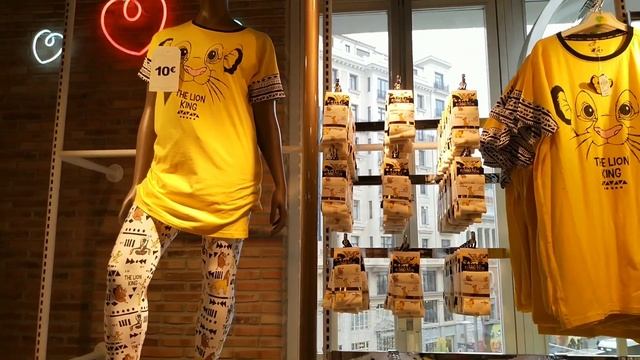 МАДРИД, ИСПАНИЯ. ШОППИНГ, ШИКАРНЫЙ ТОРГОВЫЙ ЦЕНТР PRIMARK В МАДРИДЕ. ЧЕСТНО О ЦЕНАХ В ИСПАНИИ. смотреть онлайн