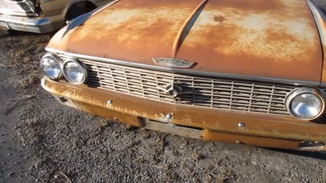 1962 Ford Galaixe 500 and 1965 Custom 500 Sedans смотреть онлайн