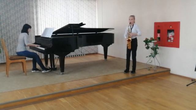 М.Петренко "Вальс". К.Хоубен "Прыгающий слонёнок" смотреть онлайн