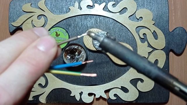 Скрутка, пайка, опрессовка. Как облагородить очищенные концы медного, многожильного провода. смотреть онлайн