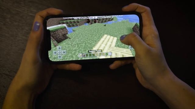 Minecraft Now: Minecraft 1.20 Mini-Games! смотреть онлайн
