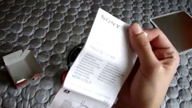 Sony MDR-570 Headphones Unboxing смотреть онлайн