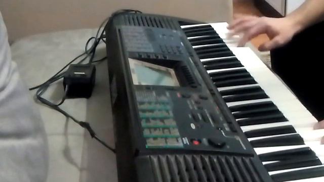 Tvoja noc i moja zora // Yamaha PSR - 330 (Vezba) смотреть онлайн