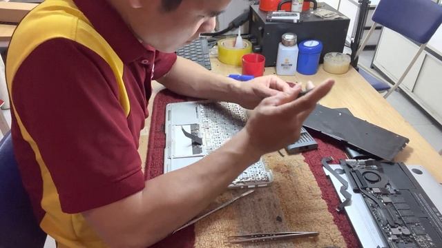 Thay Bàn Phím Macbook Air 2015 ( A1465 ) Thế Giới Laptop 24h смотреть онлайн