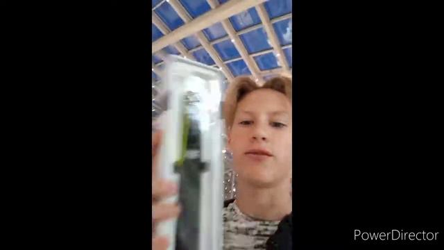 Что купит школьник на 20000 рублей. 1Часть смотреть онлайн
