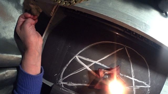 СИЛЬНАЯ МОЛИТВА ИЗБАВЛЯЮШАЯ ОТ ЧЕРНОЙ ПОЛОСЫ В ВАШЕЙ ЖИЗНИ ОТ ПРОБЛЕМ смотреть онлайн