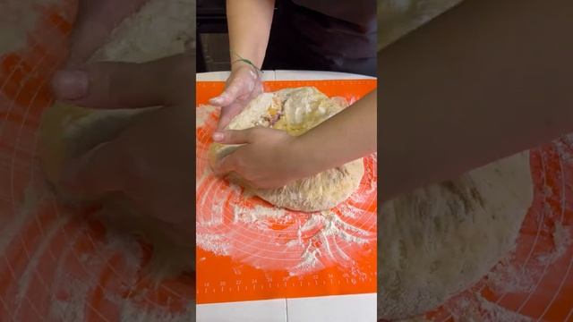 ИДЕАЛЬНЫЙ Кулич на Пасху! Мягкие Пышные Влажные Пасхальные Куличи. Пасха 2022 смотреть онлайн