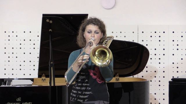 Twinkle Twinkle Little Star on trombone смотреть онлайн