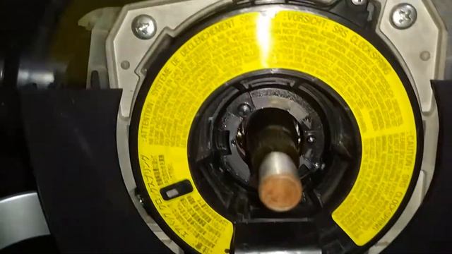 Замена рулевого шлейфа на Lancer X смотреть онлайн