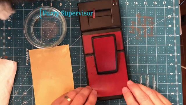 Reskinning a Polaroid SLR 680 смотреть онлайн