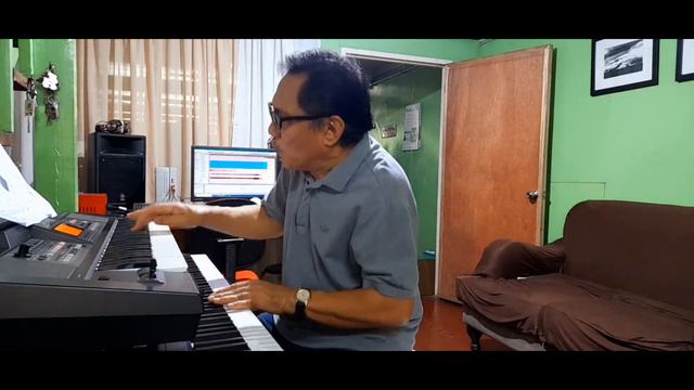 Roland E-09 Keyboard смотреть онлайн