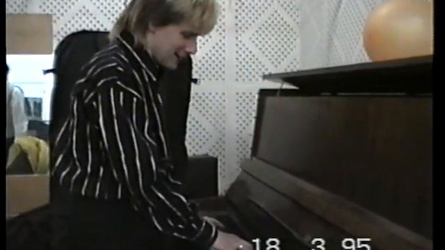 LEBEDI Agafon 1995 смотреть онлайн