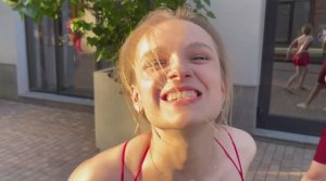 Дрочу с бомжом