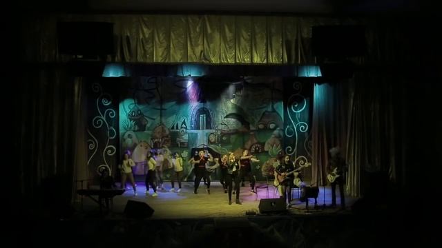 Сказка ФФ 2018 "Артур и минипуты" смотреть онлайн