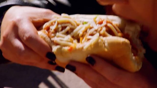 Eric Chong's Food Truck Challenge Captaincy | MasterChef Canada | MasterChef World смотреть онлайн