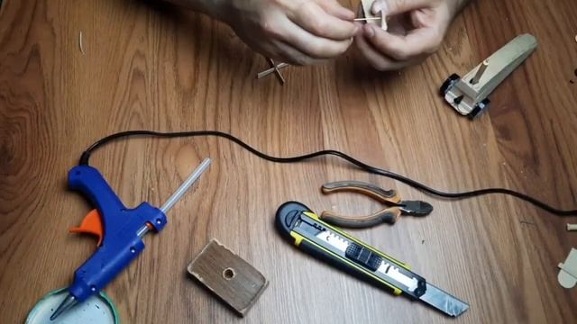 КАК СДЕЛАТЬ ВЕРТОЛЕТ СВОИМИ РУКАМИ В ДОМАШНИХ УСЛОВИЯХ TO MAKE A HELICOPTER WITH YOUR HANDS AT HOM смотреть онлайн