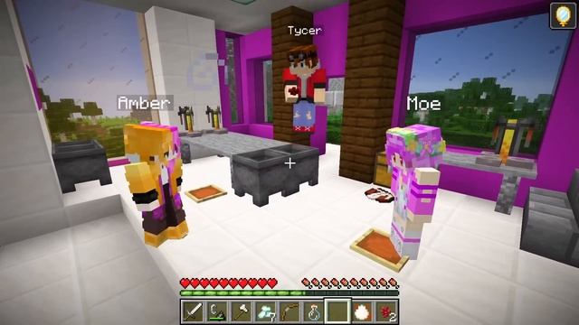 Taking Over MINECRAFT as an EVIL VILLAN! смотреть онлайн