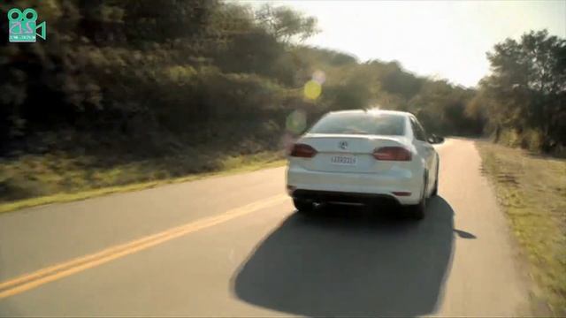 Volkswagen Jetta Hybrid - Salón de Barcelona 2013 смотреть онлайн