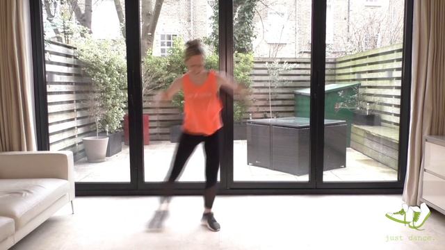 Easy 70's Dance Fitness routine to I Will Survive by Gloria Gaynor смотреть онлайн