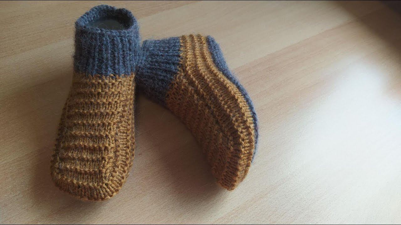 Очень интересные тапочки связанные лицевыми и изнаночными петлями смотреть онлайн