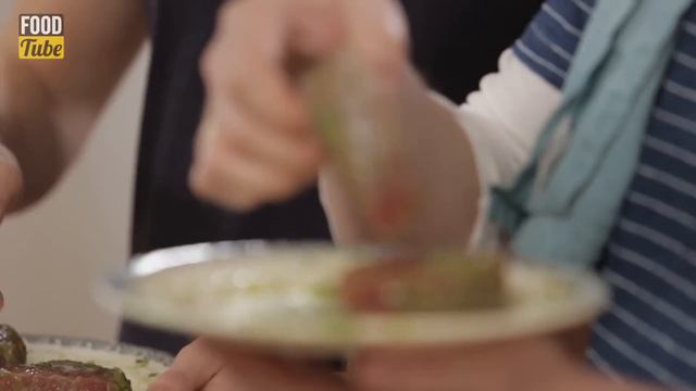 The Perfect Valentine's Day Meal? | Jamie Oliver & Jim Chapman