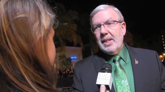 LEONARD MALTIN: American Riviera Award смотреть онлайн