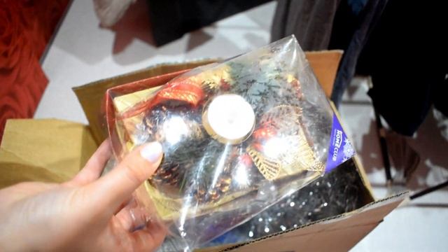 ДОМАШНИЙ ВЛОГ: ЧТО КУПИЛИ/ВИНИГРЕТ/КОРОБКА НОВОГОДНИХ ИГРУШЕК/УКРАШАЕМ ОКНО ГИРЛЯНДОЙ смотреть онлайн