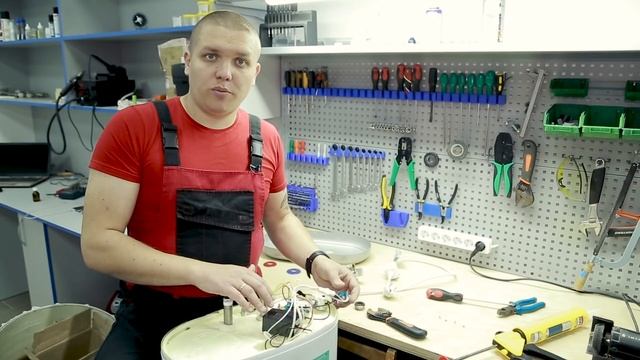Ремонт бойлера. Бойлер не включается и не греет смотреть онлайн