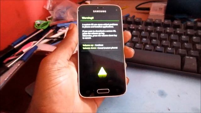 Samsung Galaxy S5 Mini Black screen fix смотреть онлайн