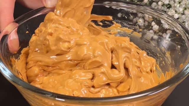 Nutella mit gekochter Kondensmilch aufschlagen! Du wirst begeistert sein! Kein Ofen, keine Eier смотреть онлайн