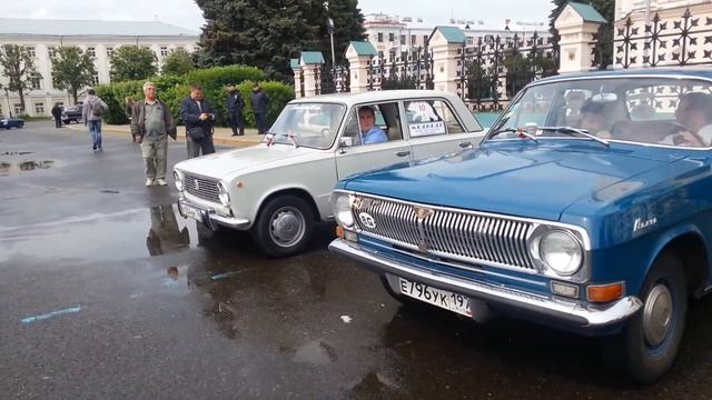 Старт юбилейного ралли "Медведь" смотреть онлайн