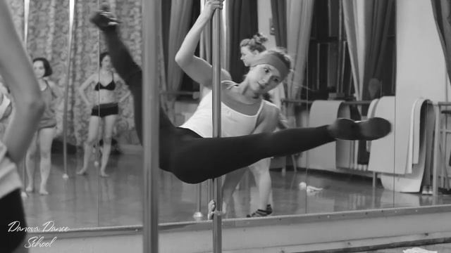 Warm up by Shyshko Galina (Danova Dance School) смотреть онлайн