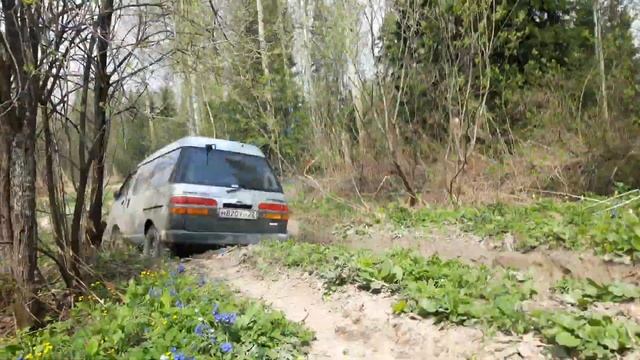 Toyota town ace на 31" колесиках. смотреть онлайн
