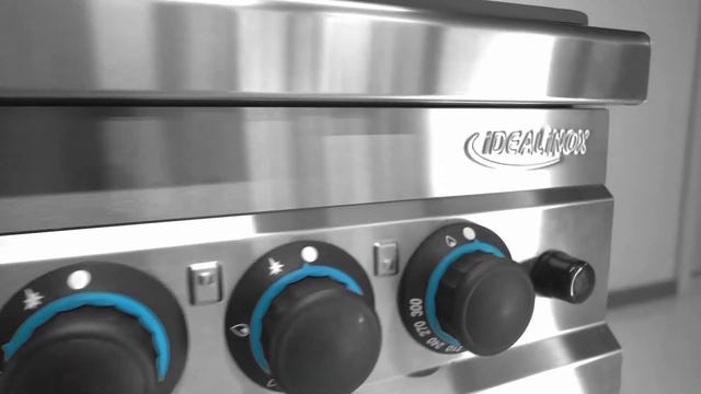 Aragaz Profesional Cu 4 Focuri Si Cuptor