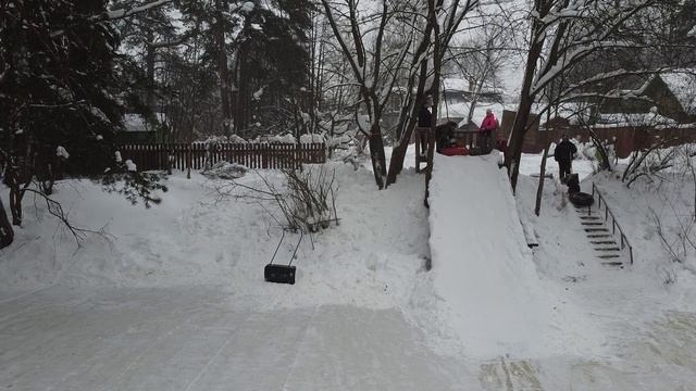 д.п. Зеленоградский, ул. Горького, каток, DJI 0038 смотреть онлайн