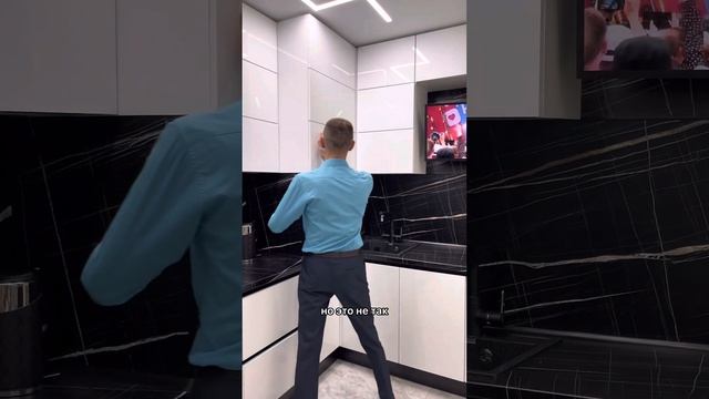 Обзор стильной кухни. В гостях у Оксаны #кухниназаказ #кухнисамара #кухня смотреть онлайн