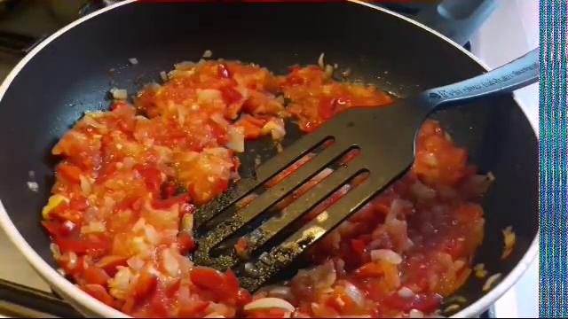 Быстрый завтрак. Яичница с овощами по - турецки / Turkish breakfast / Tasty breakfast (Menemen) смотреть онлайн