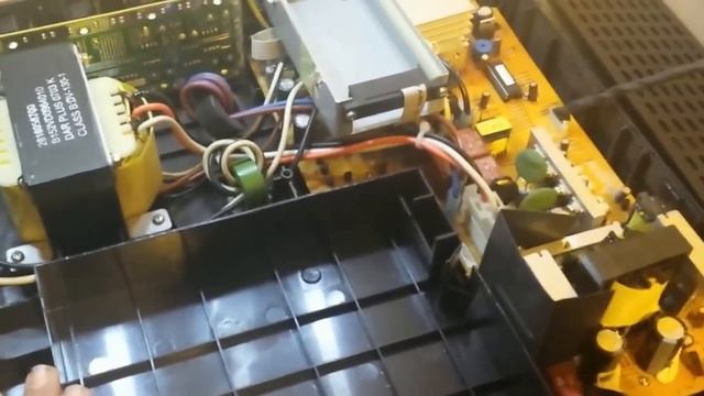 Easily Turn An Old UPS Into A Power Inverter. FREE AIR CONDITIONING