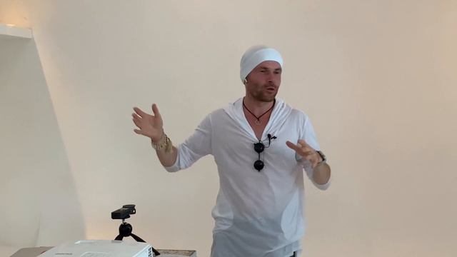 Как Заработать Деньги на Дом? Где я Взял Деньги на Виллу на Бали? | Финансовая грамотность смотреть онлайн