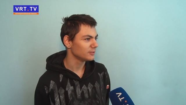 Остался без скальпа из за цвета волос! смотреть онлайн