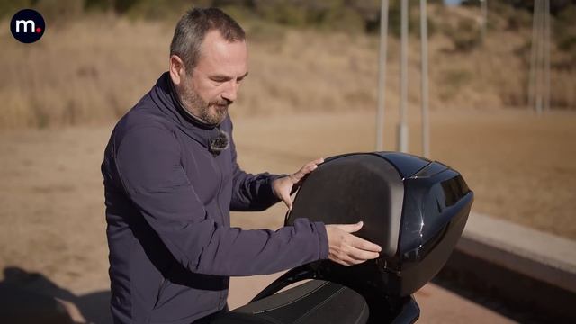 ? Honda SH125i Vetro 2024 / La referencia entre los "rueda alta" / Prueba / Review 4K / motos.net смотреть онлайн