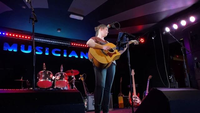 Becky Ford - Brave - Musician Pub Leicester 16th March 2023 смотреть онлайн