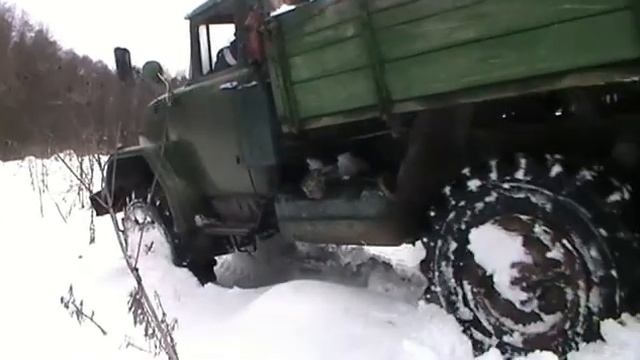 ЗИЛ 131 на стравленных колёсах  6 часть