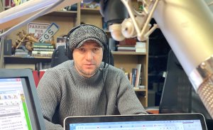 Александр Устюгов о современном кино и ТВ и о некоторых личных итогах уходящего года.