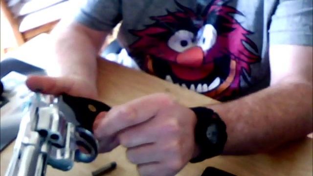 AIRSOFT UHC(SPRINGER) 4 Inch Python смотреть онлайн