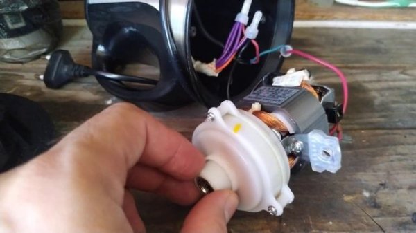 ремонт/профилактика кухонного чоппера/измельчителя/миксера. не включается