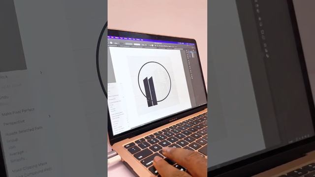 Graphics Designer смотреть онлайн